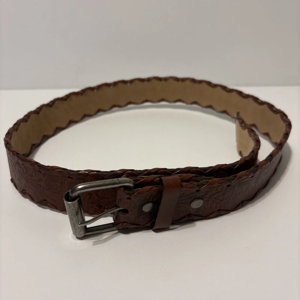 EUC Embossed Tooled Camel Brown Western Cowgirl Floral Leather Belt Size Large